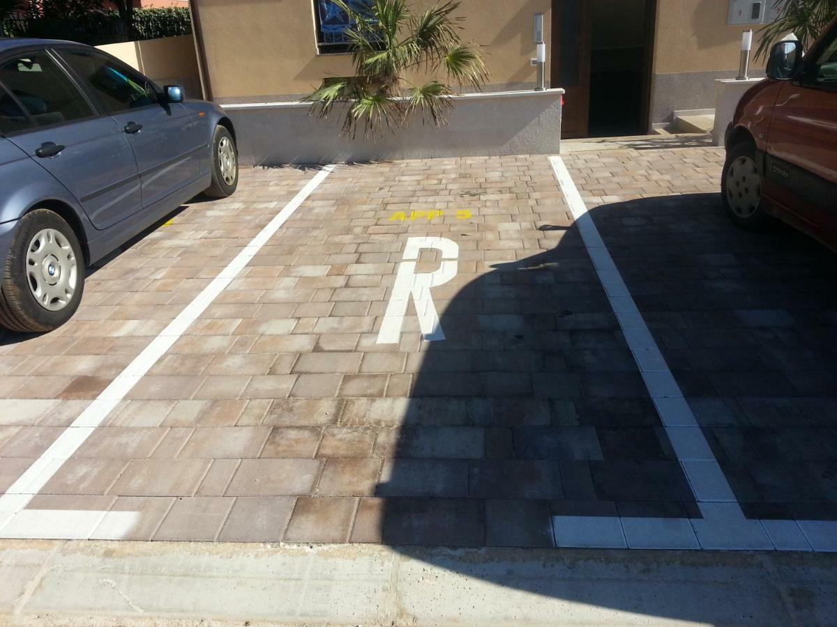 Apartments Jukic Porec Esterno foto